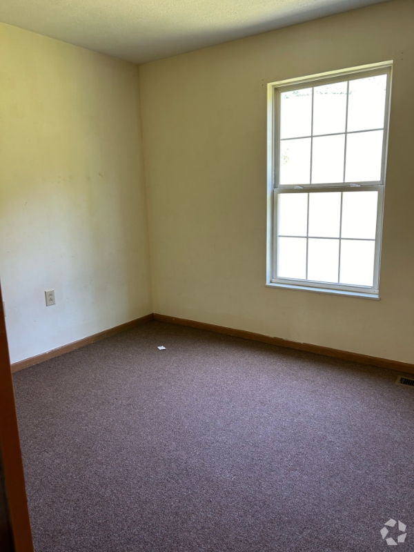 Building Photo - 158 Mykayla Ln