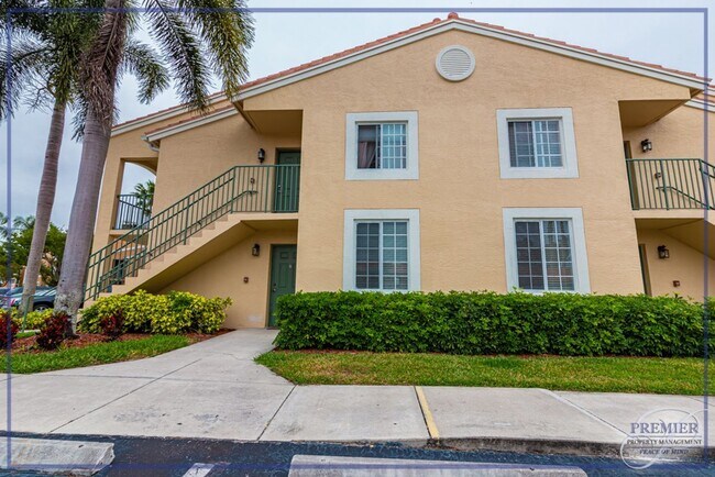 Building Photo - ***ENCLAVE***2 BEDROOM 1 BATH*** GREAT LOC...