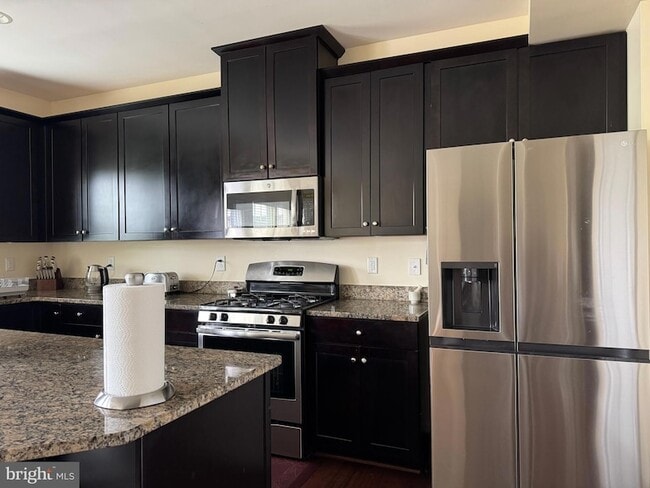 Foto del edificio - 1204 Madison Ln
