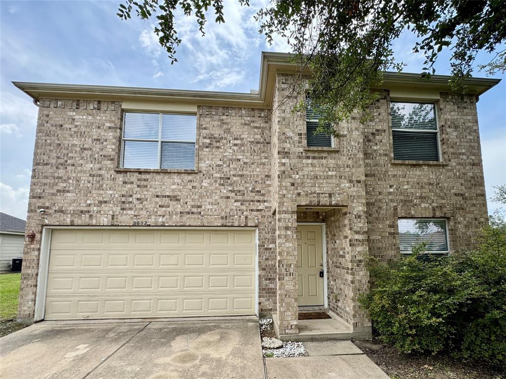 Foto principal - 9602 Western Briar Ln