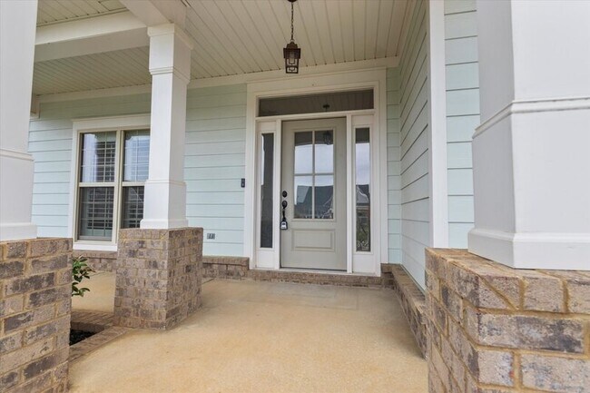 Building Photo - 129 Waxwing St