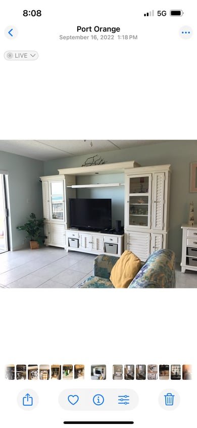 Living room - 30 Inlet Harbor Rd