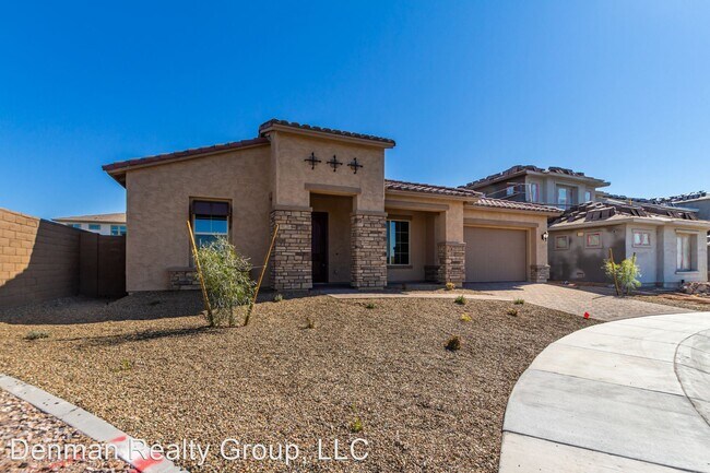 Building Photo - 4 br, 3 bath House - 22617 N 33rd Place