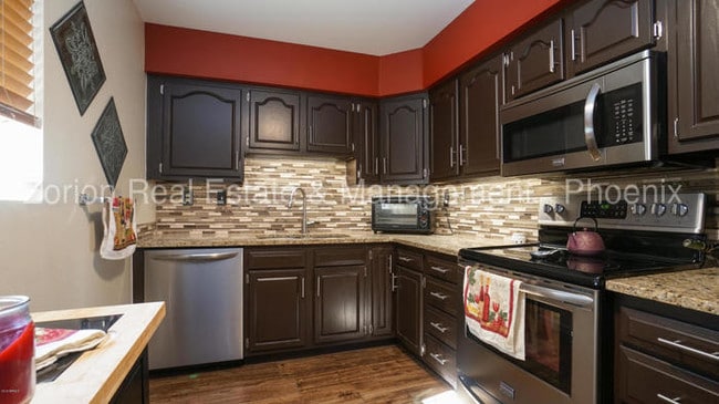 Building Photo - 3655 N. 5th Avenue #110