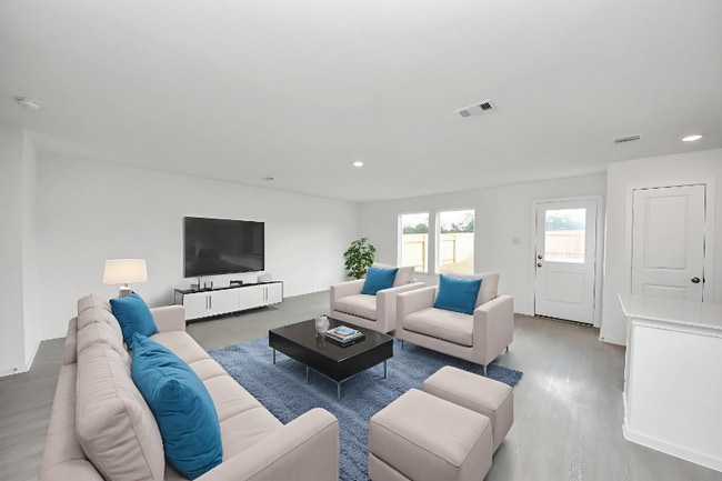 Foto del edificio - 13338 Rayhill Dr