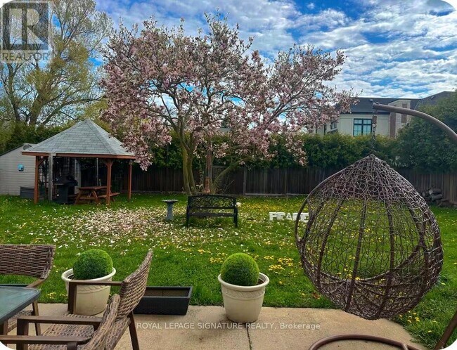 Photo du bâtiment - 441 Seaton Dr