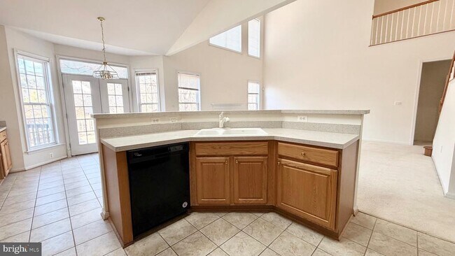 Foto del edificio - 3724 Renoir Terrace