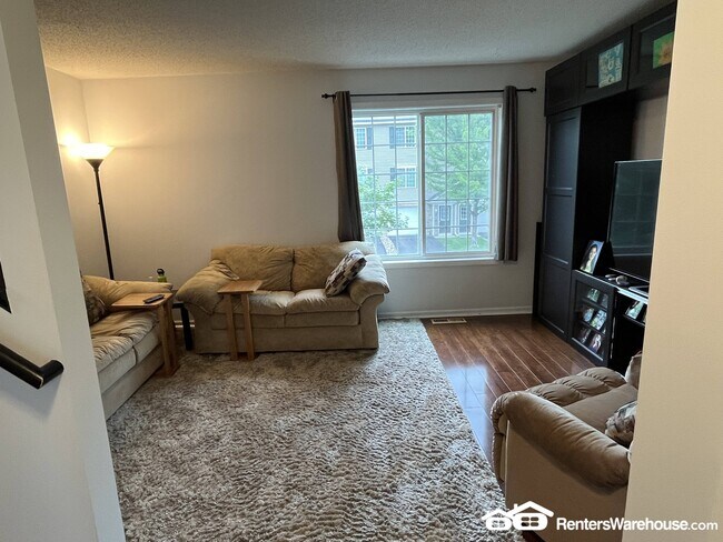 Foto del edificio - 15507 Foghorn Ln