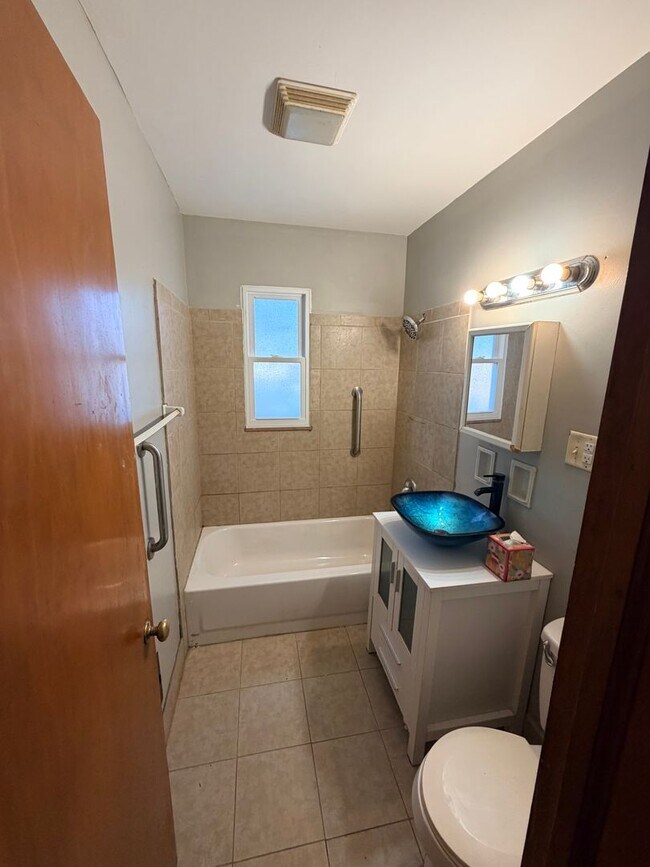 Foto del edificio - 1506 Ellsworth Ave