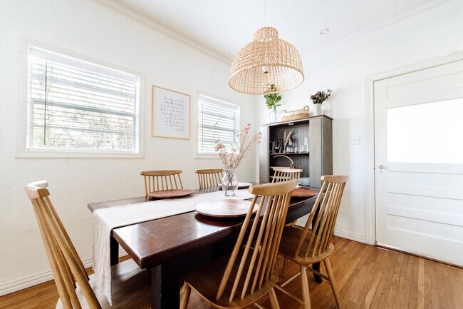 Foto del edificio - 1025 N 34th St