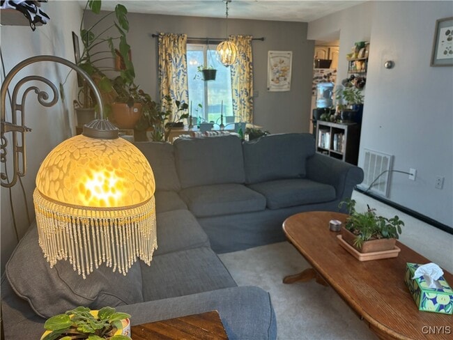 Building Photo - 214 Wildwood