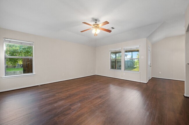 Building Photo - 3027 Lockeridge Village Dr