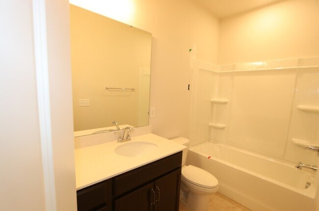 Building Photo - 310 Cloudcroft Aly