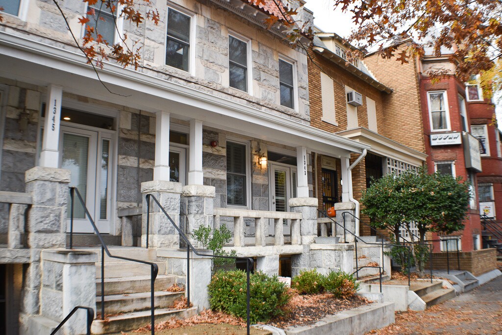1345 Pennsylvania Ave SE, Washington, DC 20003 Condo for Rent in