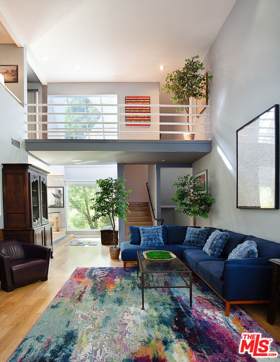Foto principal - 7943 Willow Glen Rd