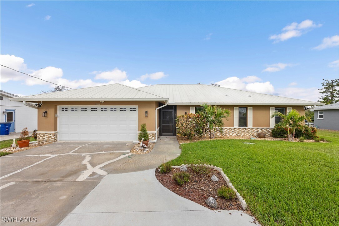 Foto principal - 6148 Plumosa Ave