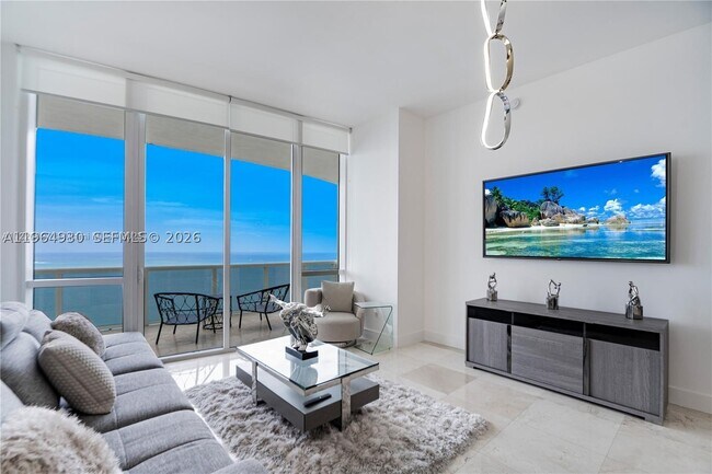 Foto del edificio - 16001 Collins Ave