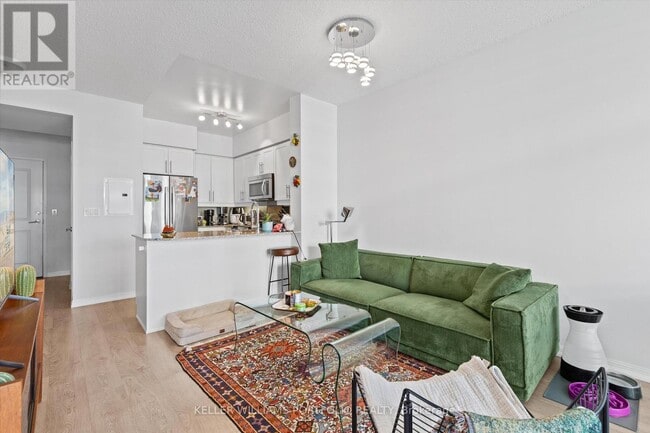 Building Photo - 125 Western Battery Rd