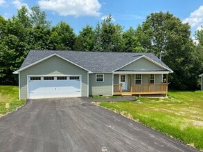 Building Photo - 1042 Rosella Dr
