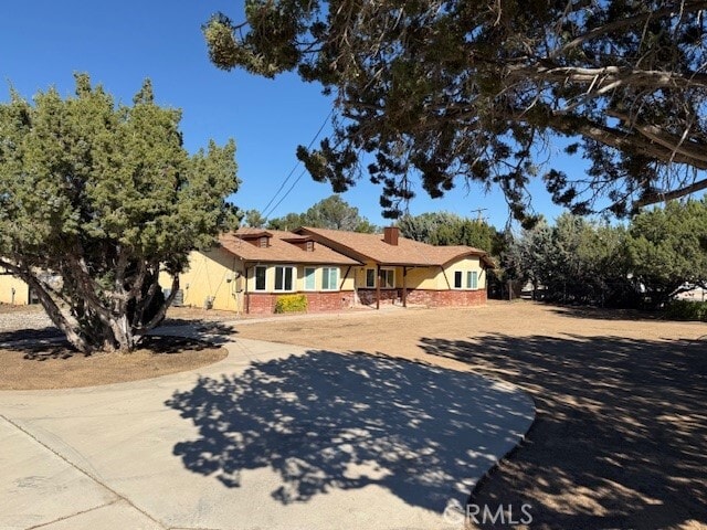 Building Photo - 16520 Adelia St