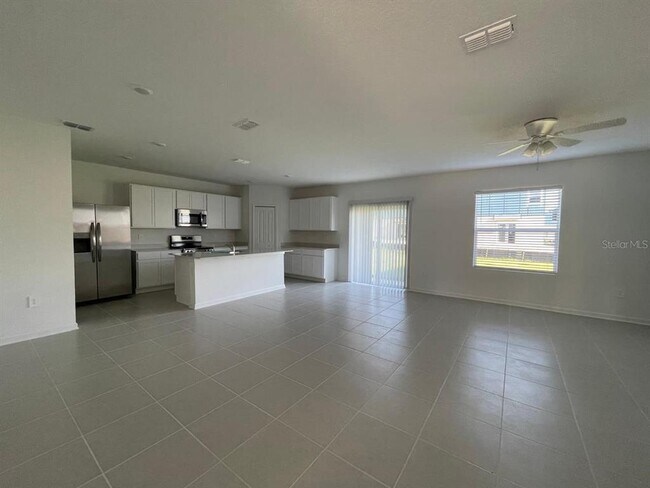 Building Photo - 3539 Kimbrough Dr