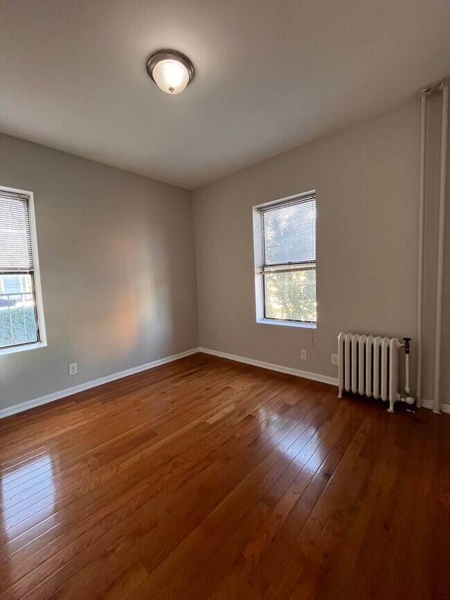 Unit 24 - 63 Stuyvesant Ave