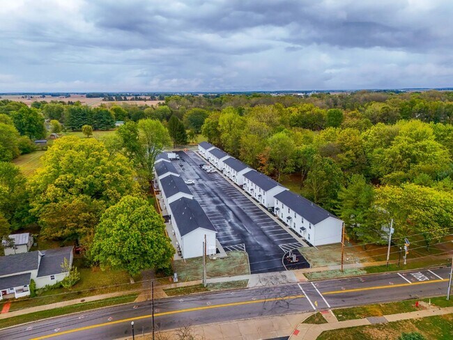 Foto del edificio - 388 N Franklin St