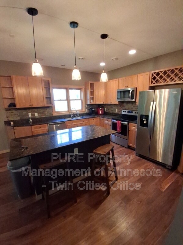 Foto del edificio - 24424 Allen Dr NE