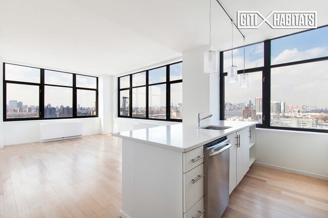 Building Photo - 424 Bedford Ave