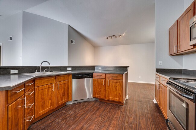 Building Photo - Natures Best Two Bedroom - 360 at 2222 - C...