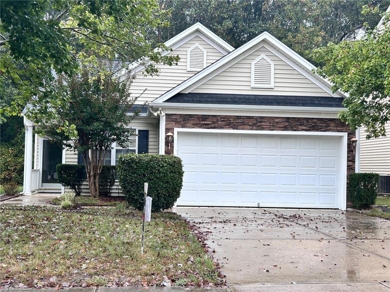 Foto principal - 7807 Braefield Dr