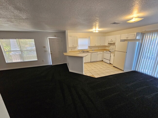 Foto del edificio - 1000 13th Ave S