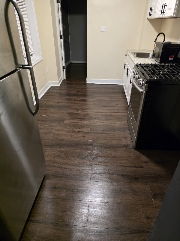 Foto del edificio - 436 N Patterson Park Ave