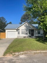 Building Photo - 218 Riverview Dr