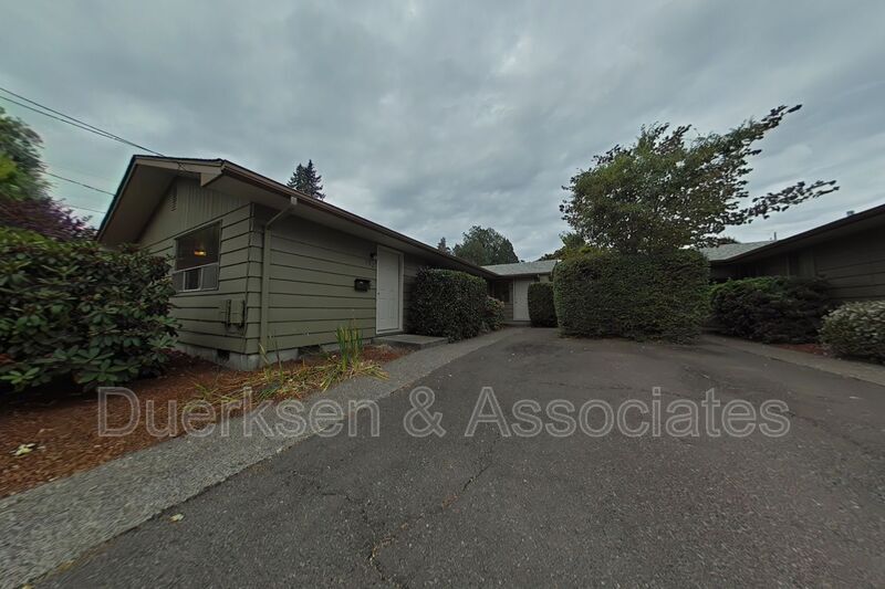 Primary Photo - 702 NW 14th St
