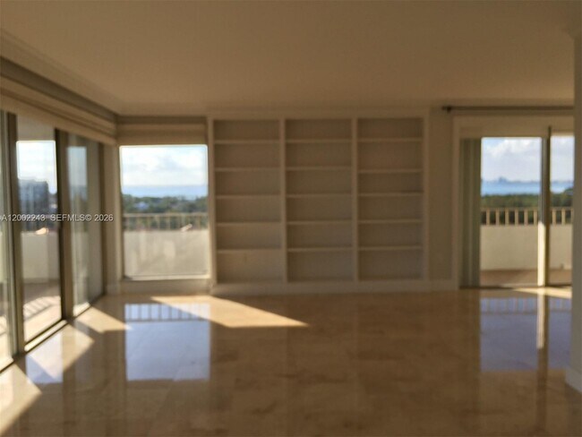 Foto del edificio - 155 Ocean Ln Dr