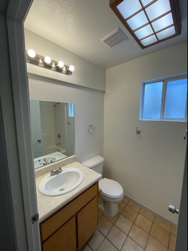 Foto del edificio - 49448 Road 427