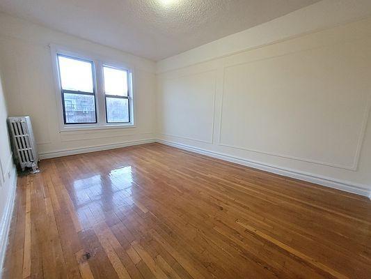 Foto del edificio - 1 bedroom in BRONX NY 10462