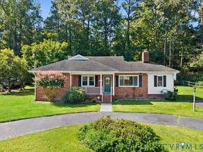 Building Photo - 8913 Michaux Ln