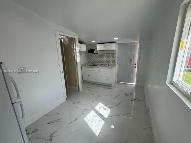 Foto del edificio - 27020 SW 144th Ave