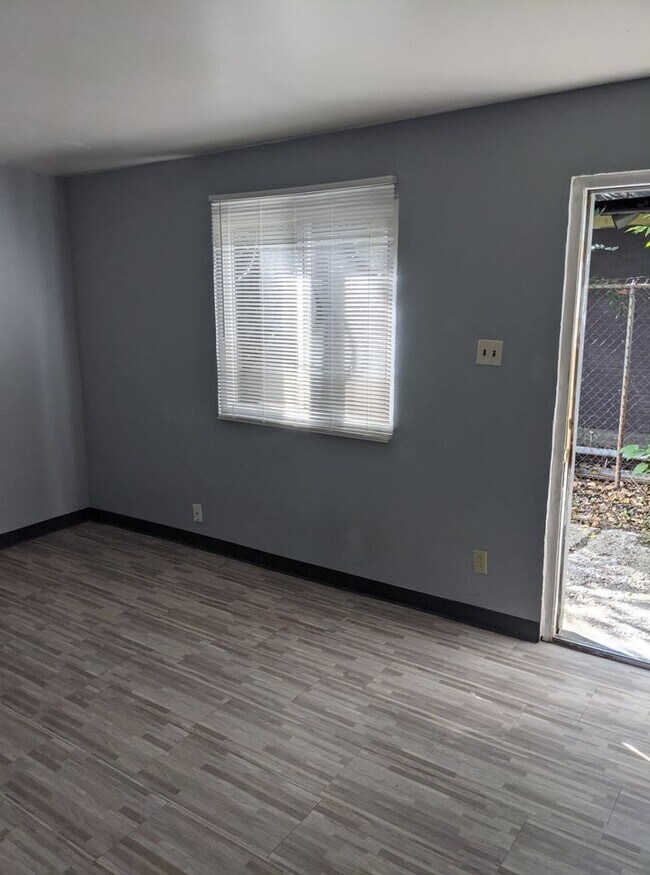 Foto del edificio - 916 Lexington Ave