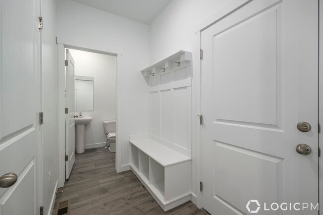 Foto del edificio - Stunning Brand New Home in Lehi!!