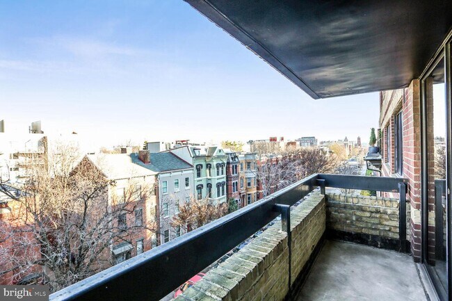 Building Photo - 1245 13th St NW