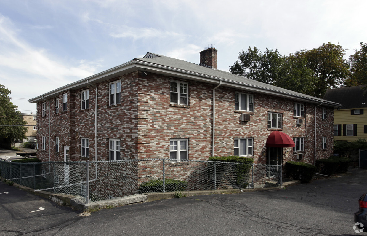 Primary Photo - Furnace Brook Apartments