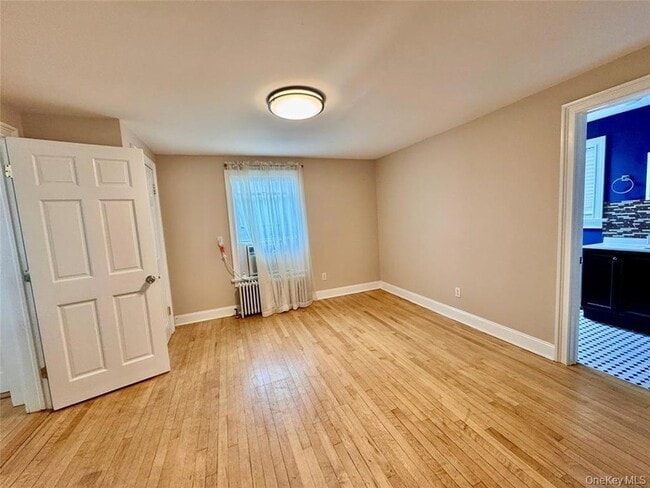 Building Photo - 2 Ruth Ln