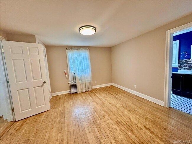 Foto del edificio - 2 Ruth Ln