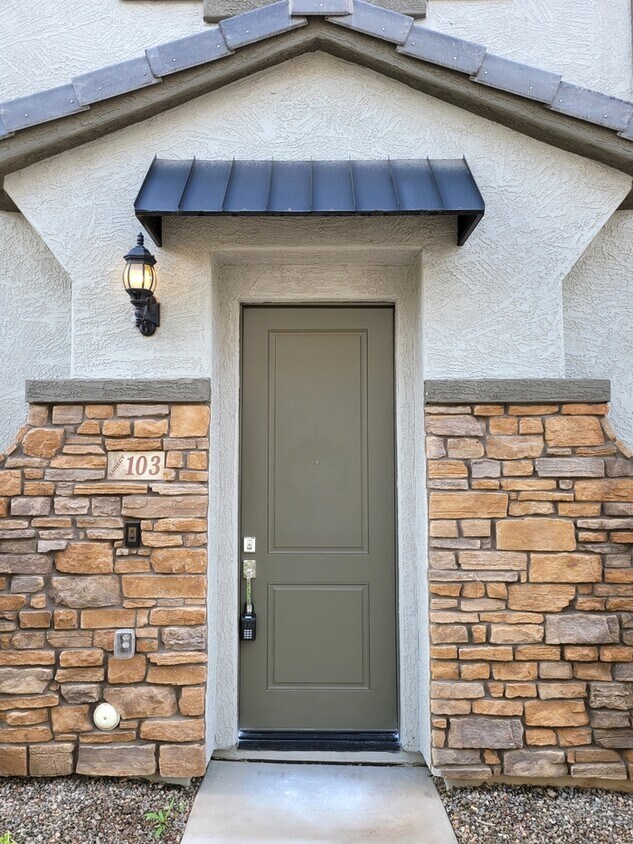 Wonderful Newly Built Townhome House for Rent in Gilbert, AZ