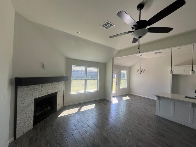 Foto del edificio - BRAND NEW – Be the First to Live in This S...