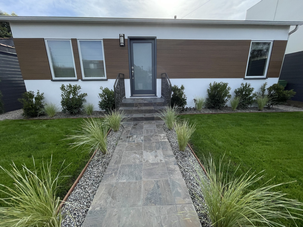 Primary Photo - 652 Sunset Ave