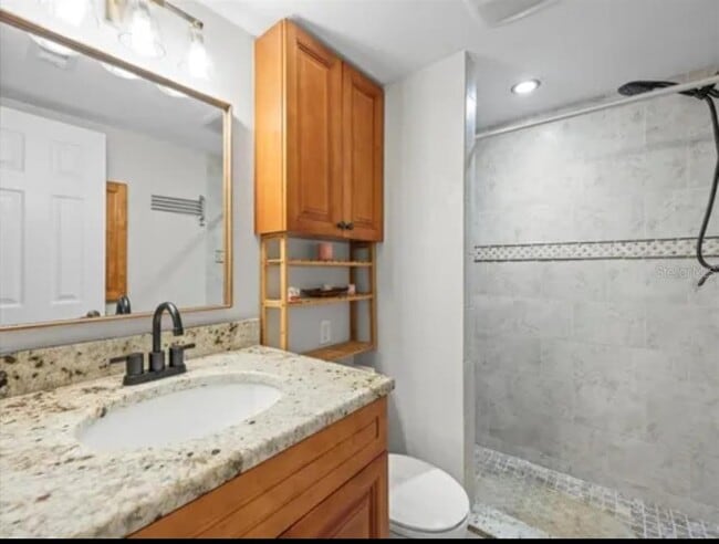 Building Photo - 5112 Letitia Ct